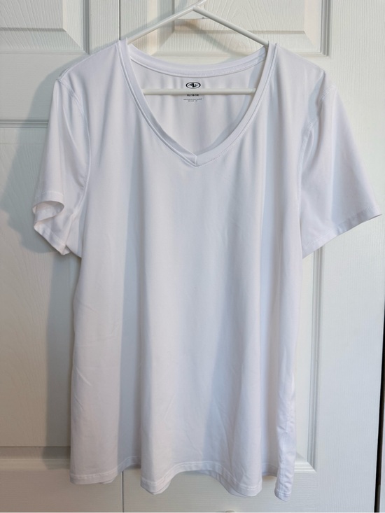 Athletic Works Tops - Athletic Works White V-Neck Short Sleeve Tee